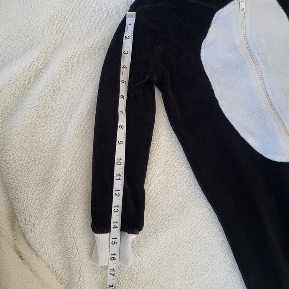 Old Navy Gender-Neutral Panda Onsie or Costume for Kids Size Medium - Picture 7 of 10